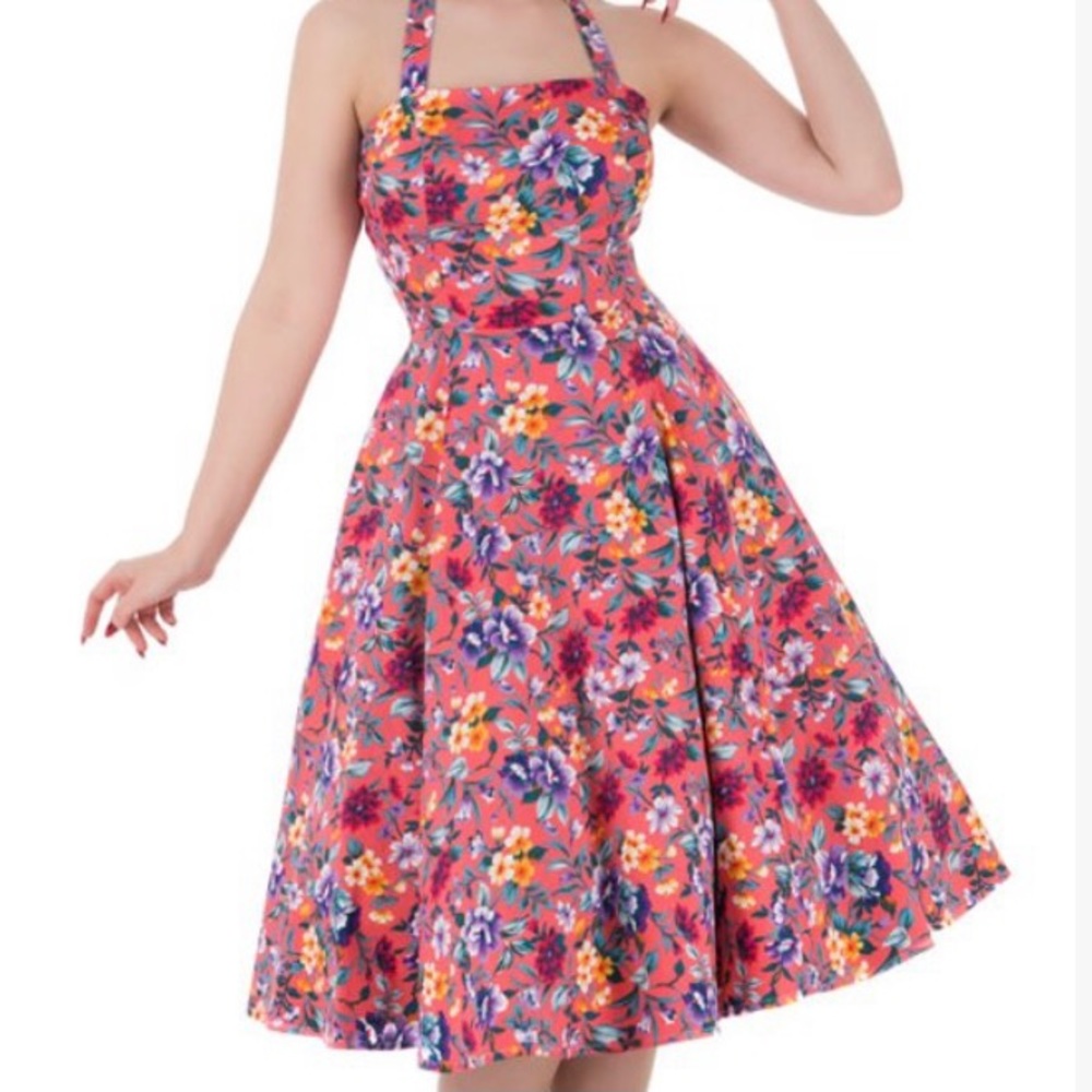 HEARTS & ROSES | Garden Beauty halter dress NWOT